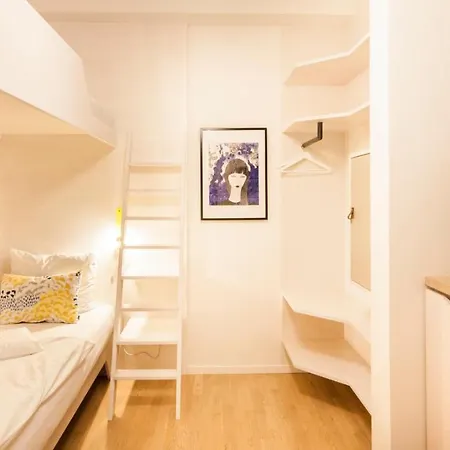 Апарт-отель For Rent 3*